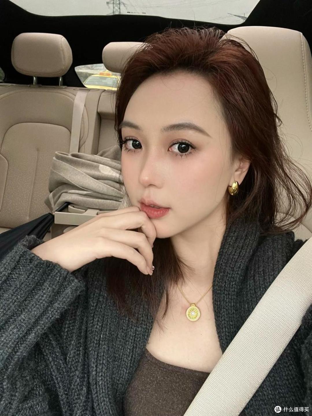 去屑洗发水哪个牌子好?真实测评对比,温和去屑好用不踩雷