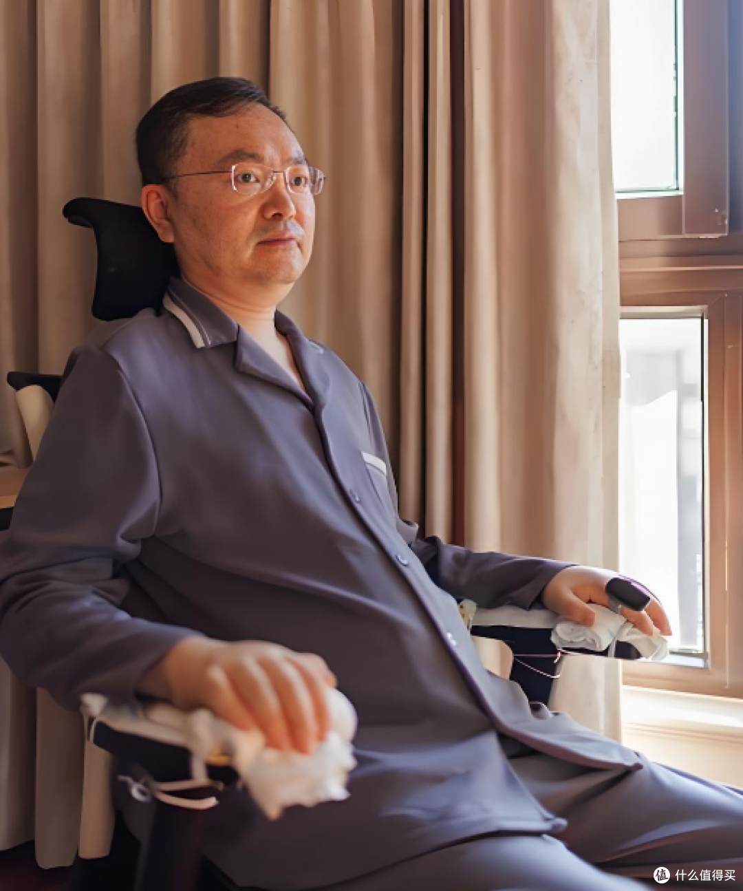 蔡磊进入渐冻症终末期,浑身“冻住”仍拼命,用最后几年救百万人