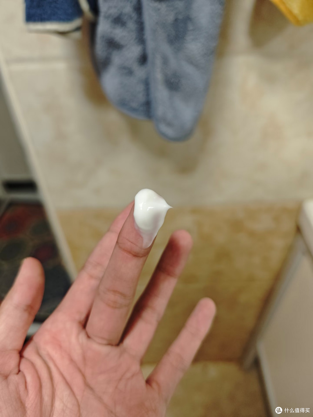 被低估的国货面霜!颐莲轻盈款太懂混油皮了
