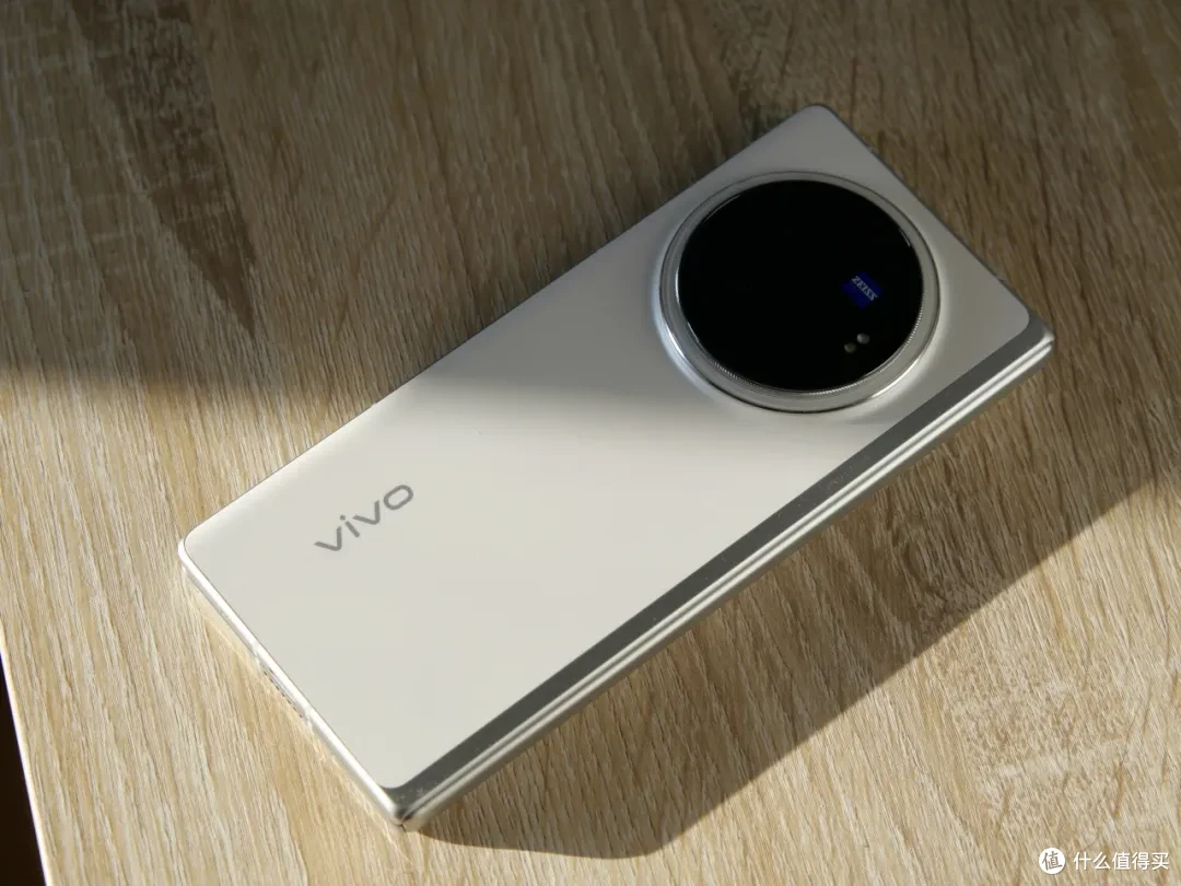 vivo X Fold3 Pro一年体验，仍是均衡旗舰，也是性价比之选