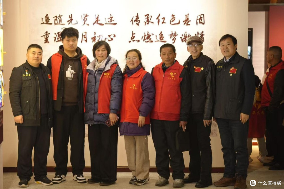 记录者网泰州市运营中心走进高港区胡庄镇史庄村开展公益活动