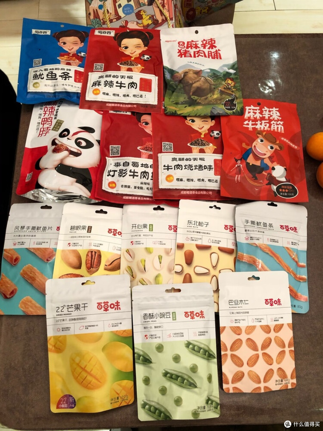 2026开年零食礼盒,辣爽与清甜的完美碰撞?