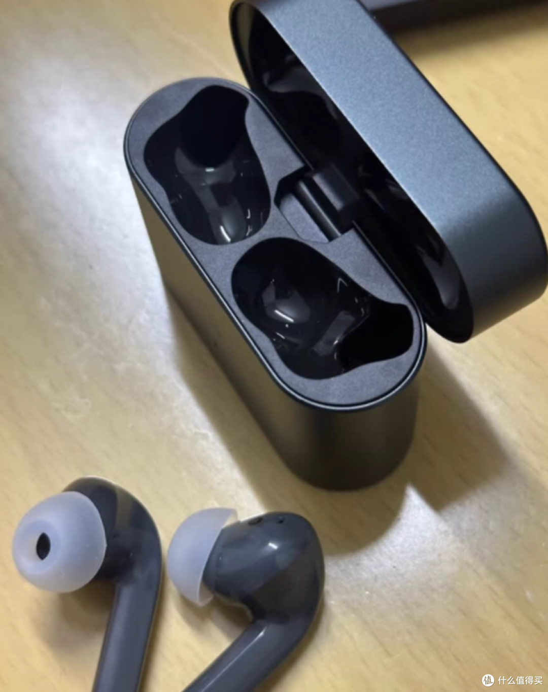 降噪耳机续航、舒适度、音质横评,哪款最值得买?