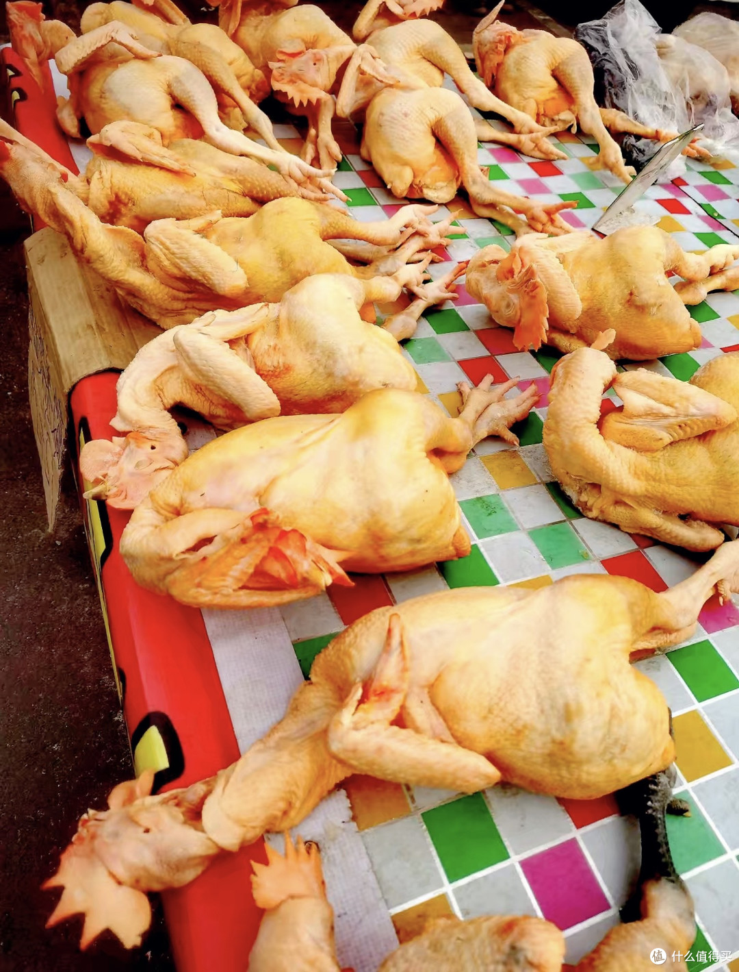 团圆年味食烟火:逛趟菜市场,把“年味”揣满兜!