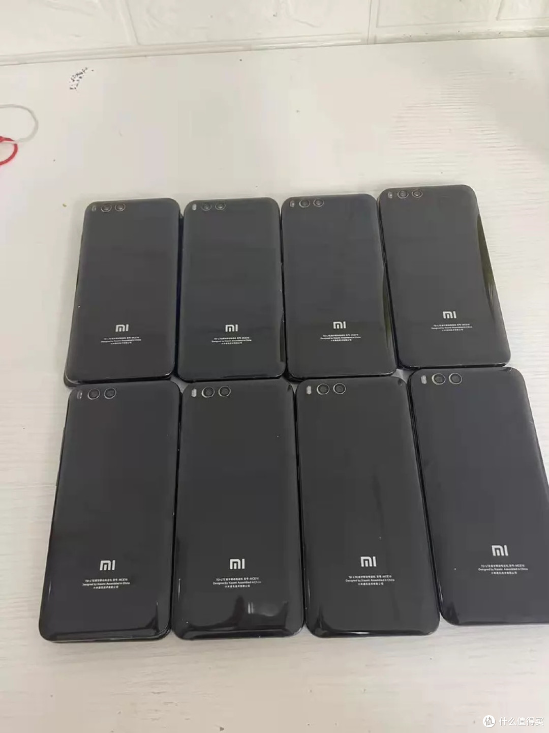 闲鱼流出大量180元小米6,可选128GB,骁龙835+四曲面玻璃