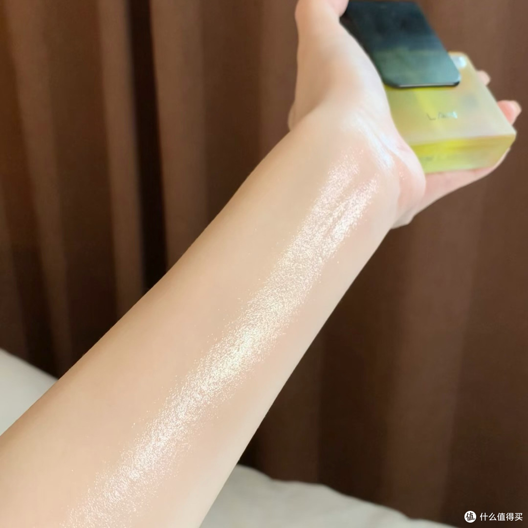 烂脸救星！A醇+这瓶“缓冲油”，干皮抗老终于不破防了