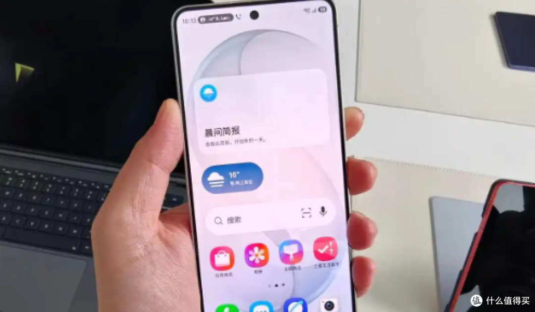 三星Galaxy S26：小屏旗舰的颜值巅峰，却因这俩问题让人纠结？