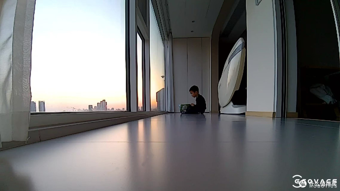 有娃家庭选扫地机器人,“德智体美劳”全面考察!实测科沃斯T90 PRO全能学霸