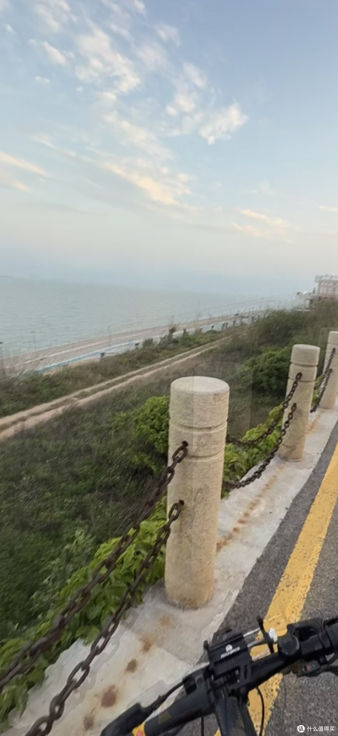 春日户外运动:徒步登山与骑行