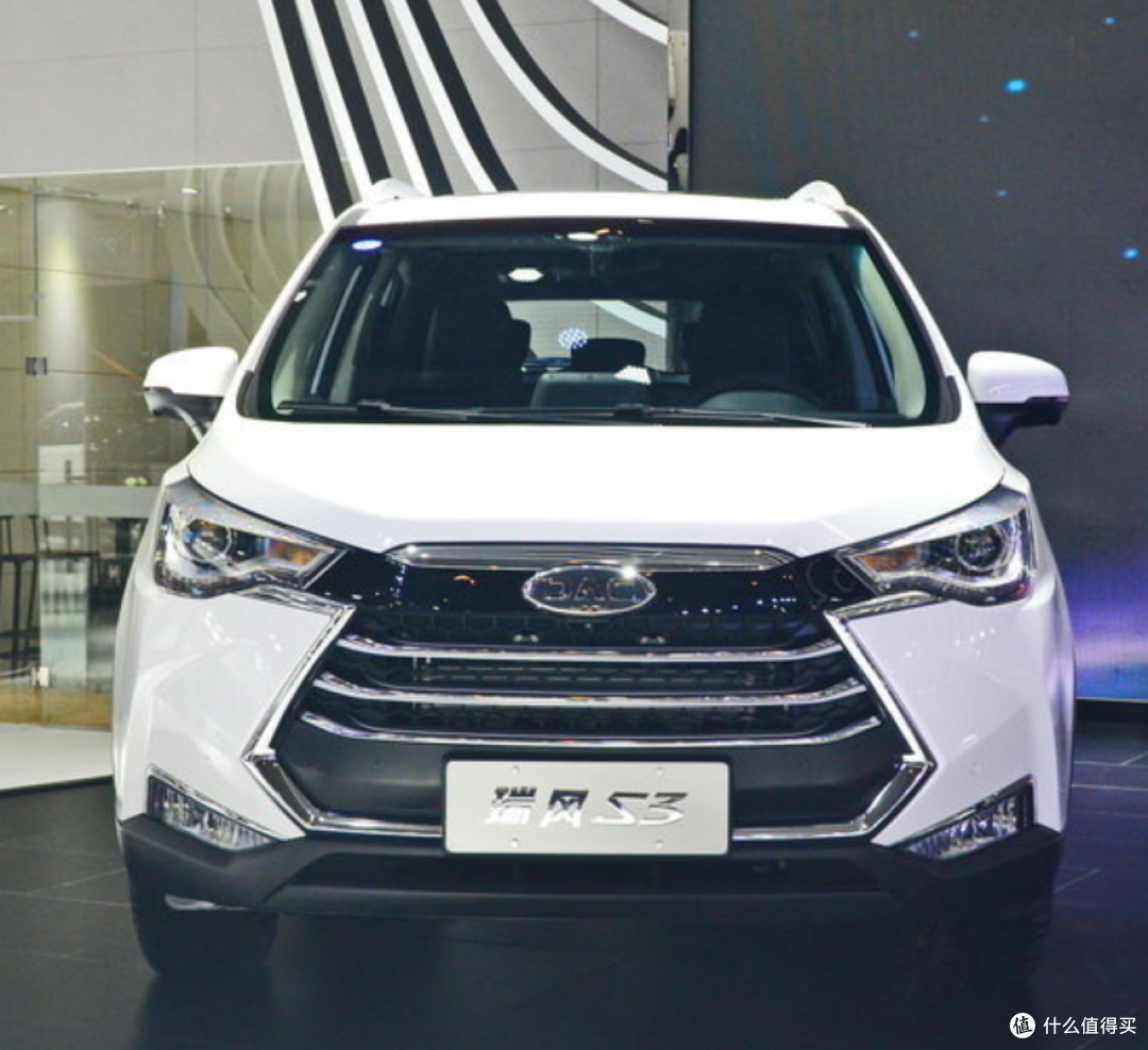 江淮S3 智驱版：8万级“智驾”先锋，用科技重新定义小型SUV