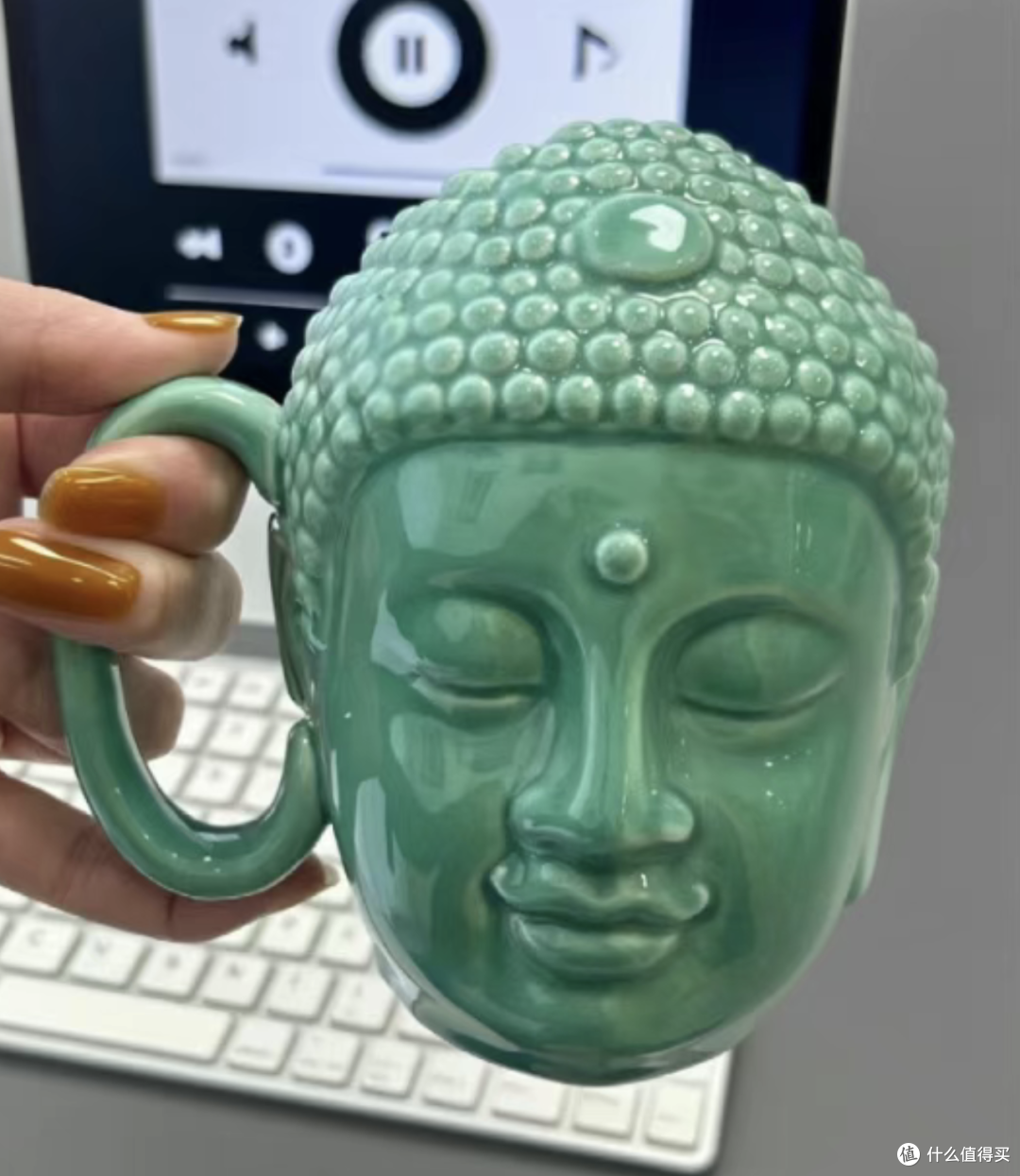 打工人自救指南：只要杯子够疯，办公室就没人敢惹我