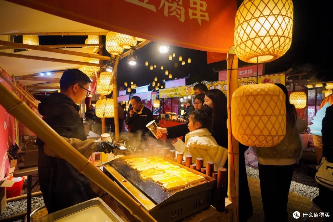 今天的朋友圈C位!限定的浪漫,错过真得等一年!