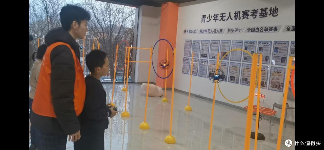 小记者刘佳航:乘着科技的风,起飞
