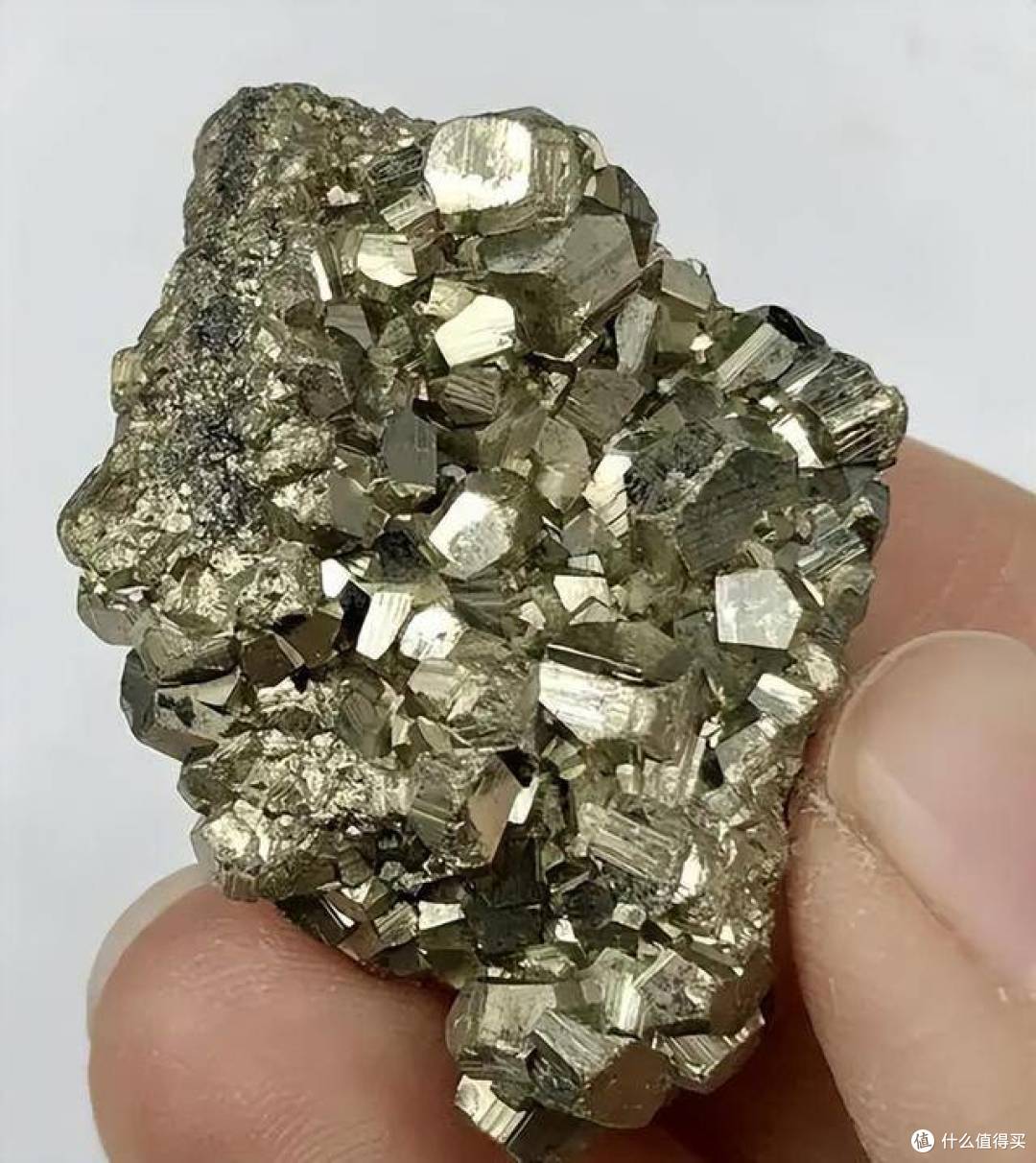 首次发现!黄金居然可以长出来,“石头生金”不再是传说