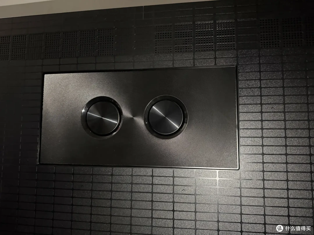 RGB-Mini LED电视海信 E8S深度体验:让好画质人人都能享受!