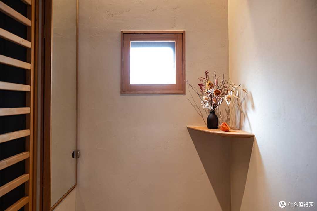 日本一52岁太太,因太会布置而走红,全屋简单清爽,治愈许多人!