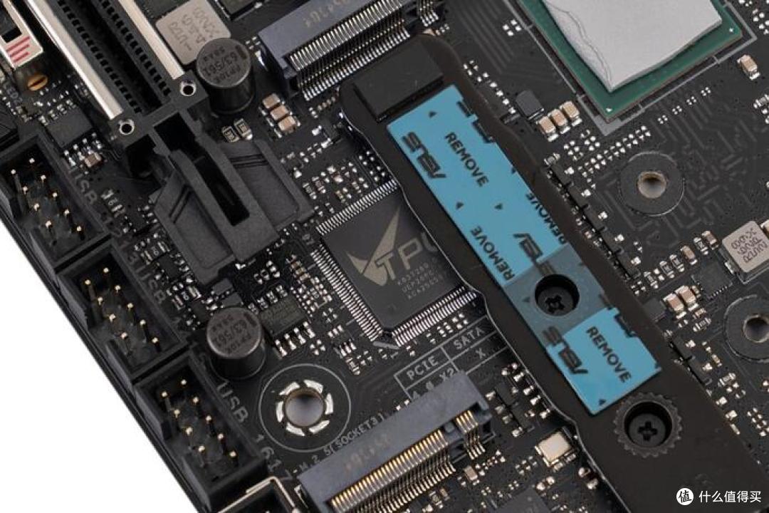 旗舰级AMD平台新标杆,ROG CROSSHAIR X870E Dark Hero 主板评测