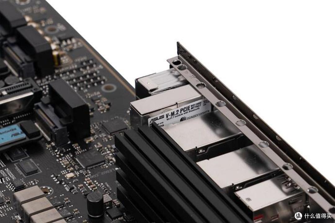 旗舰级AMD平台新标杆,ROG CROSSHAIR X870E Dark Hero 主板评测