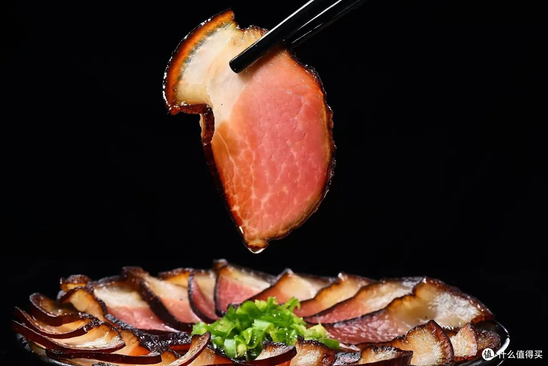 腌制与风干：腊肉制作步骤详解