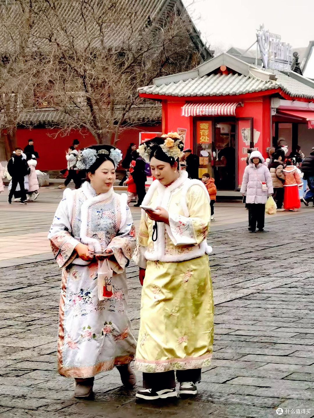 三八节为热爱买单!在沈阳故宫穿旗装,把“清宫梦”穿成了真~