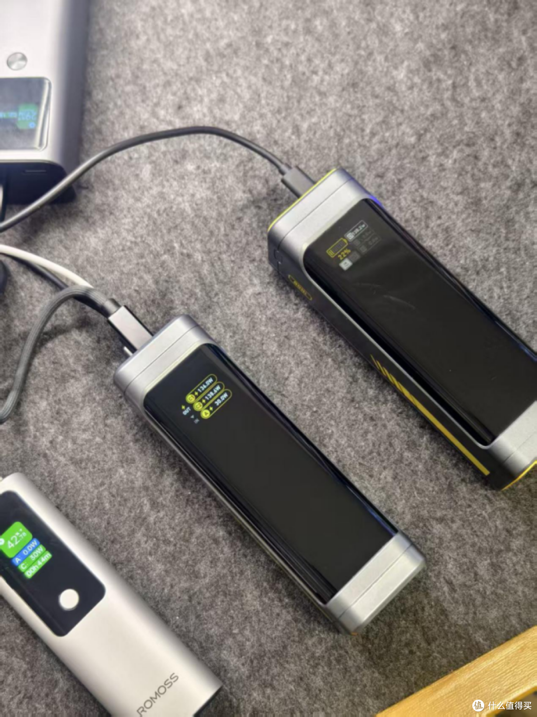 Aohi奥海新品充电宝310W星舰Pro移动电源开箱