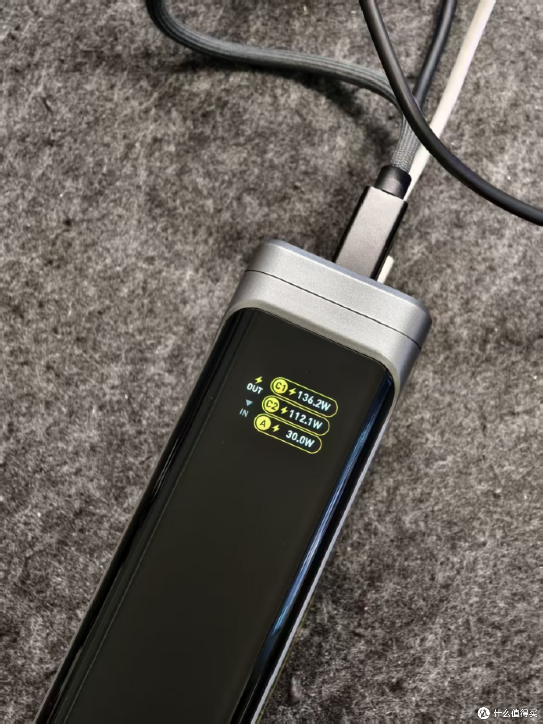 Aohi奥海新品充电宝310W星舰Pro移动电源开箱