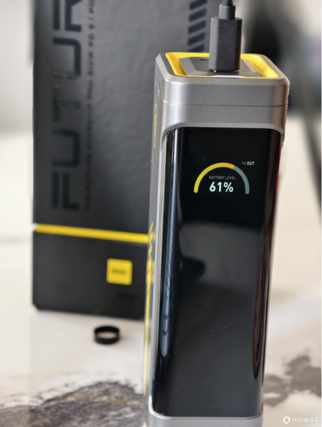 Aohi奥海新品充电宝310W星舰Pro移动电源开箱