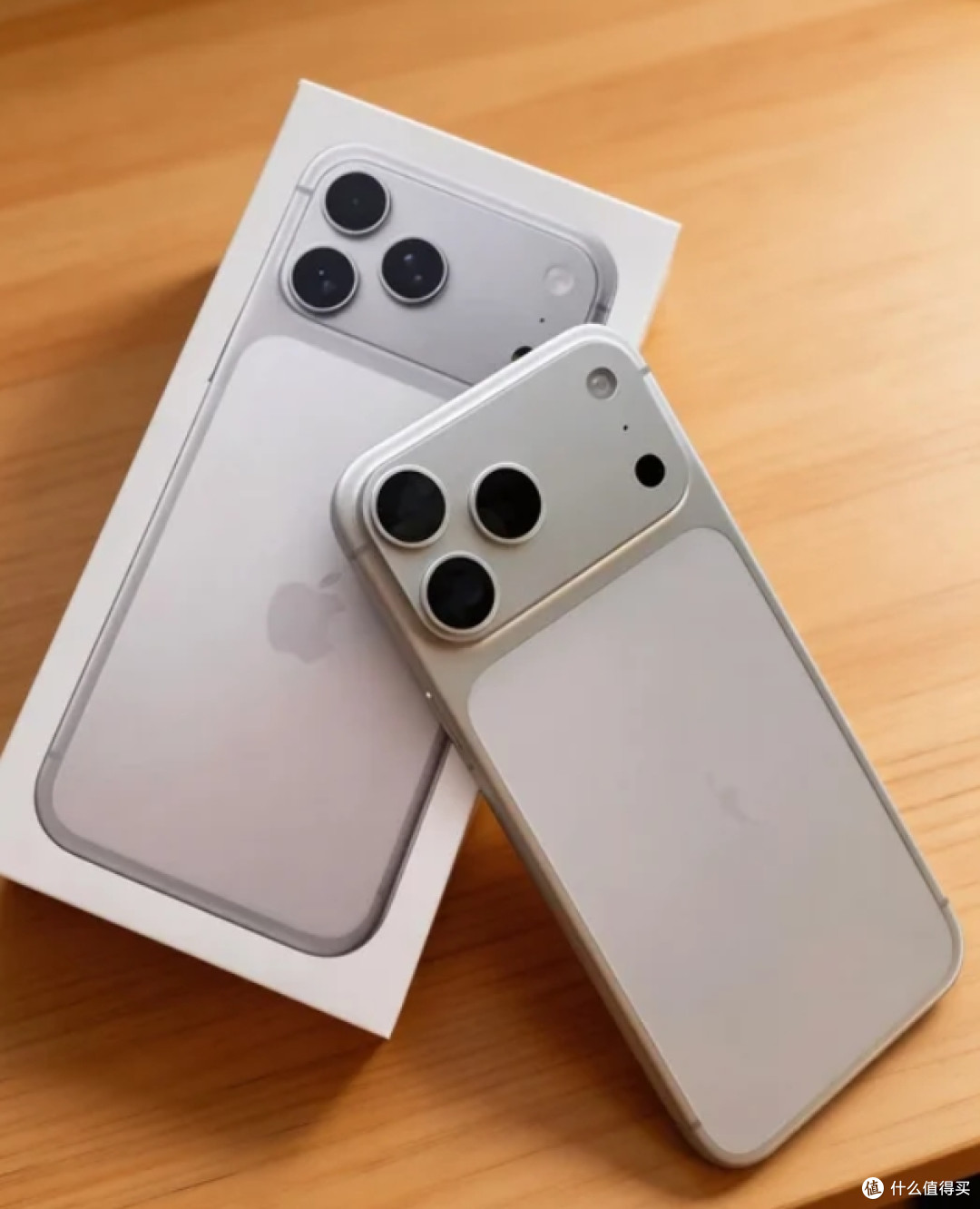 三星S26Ultra和iPhone17 ProMax选哪个？认真测试后，我会选这款