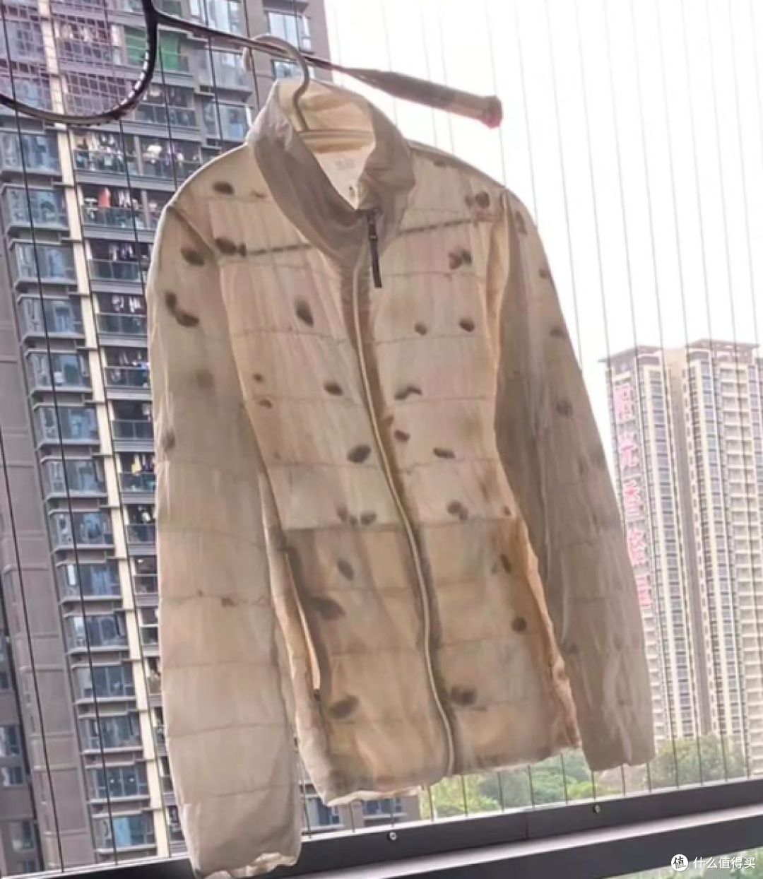省事还是省钱?穿着羽绒服洗澡,这7个坑能让羽绒服当场“断气”