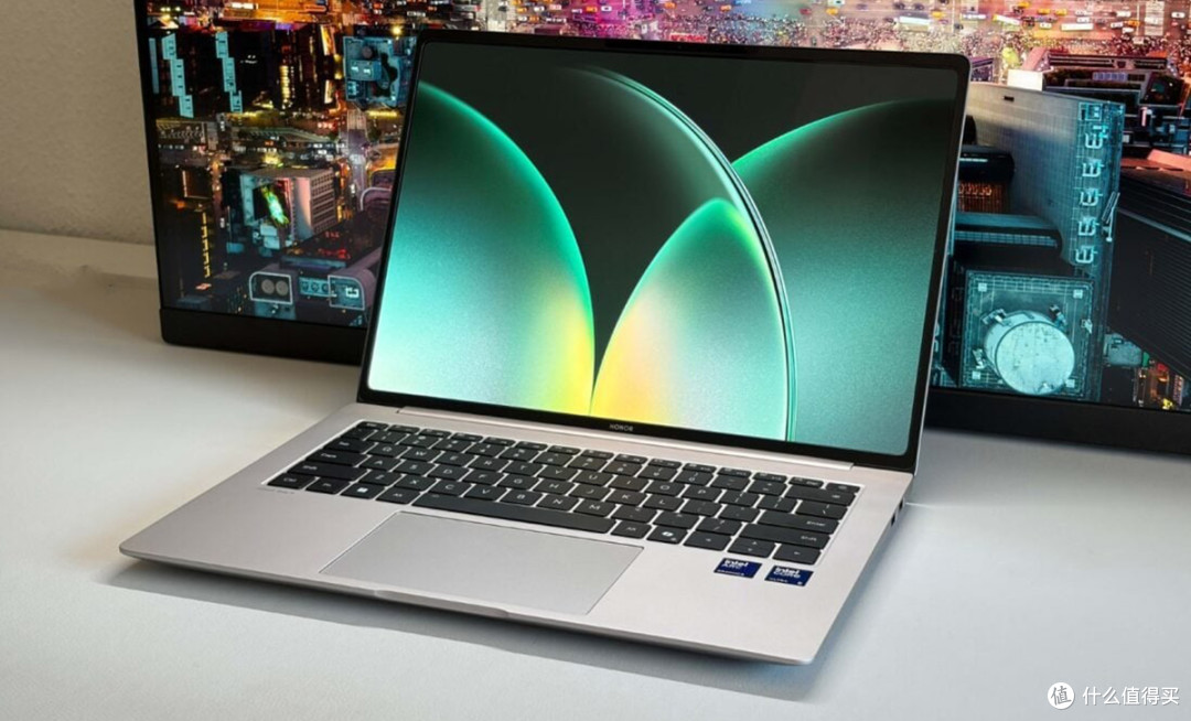 荣耀MagicBook Pro 14 2026解析,还有一款机器人手机值得期待!
