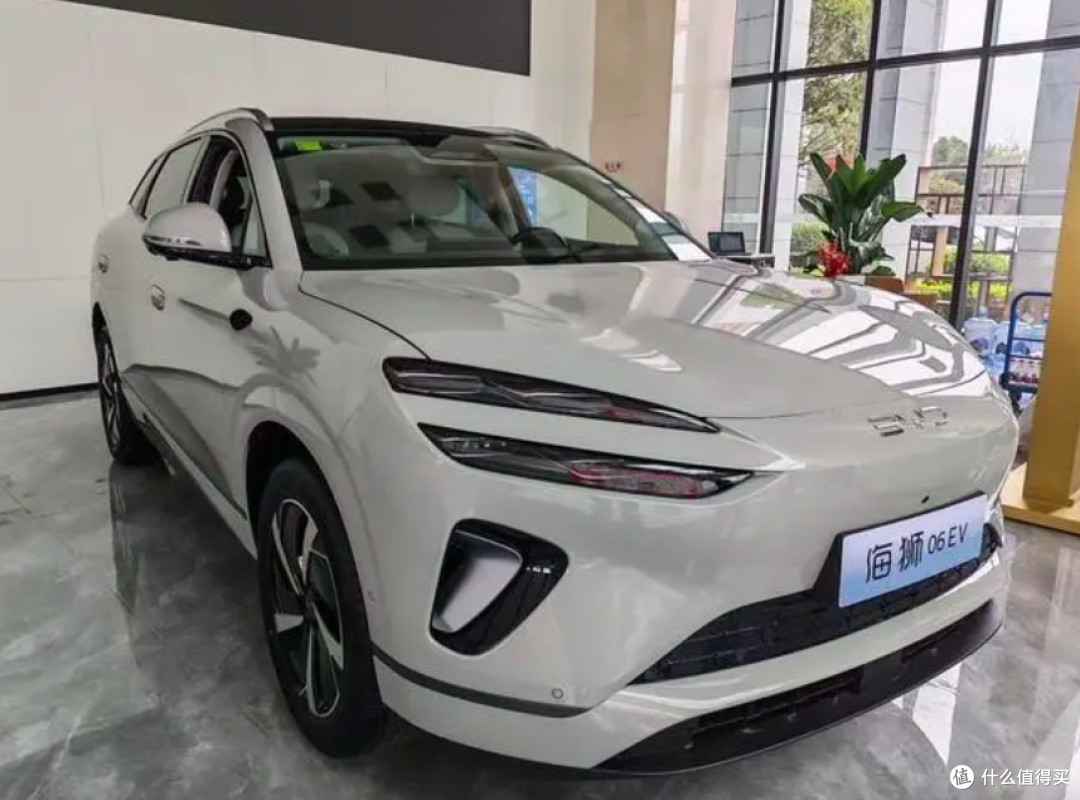 一下涨了2w啊?比亚迪2026款海狮06 EV,710km 续航,15.99万起