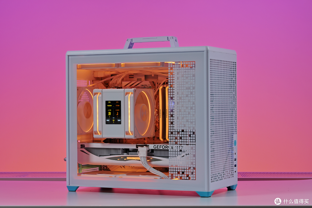 适合学生党,带隐藏提手的桌面MATX主机:9700X+5070+未知玩家P80