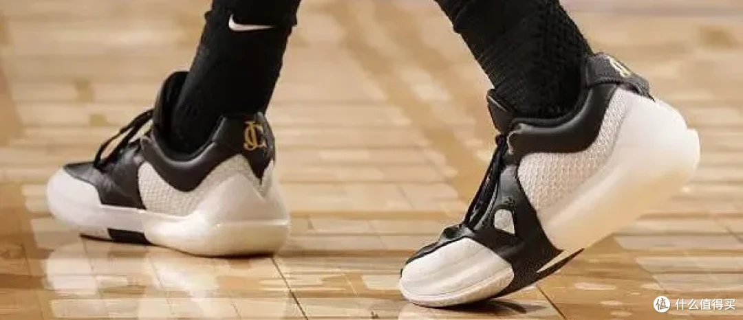 【NBA每日上脚】KD搭配罗德曼,感情是这个味儿!