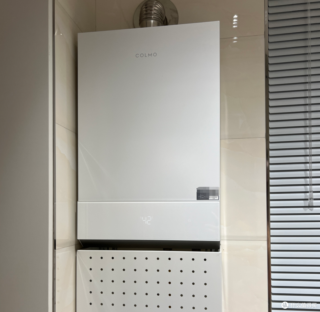 热水器选错了一年多烧几百块!4种热水器实测对比,90%家都选反了