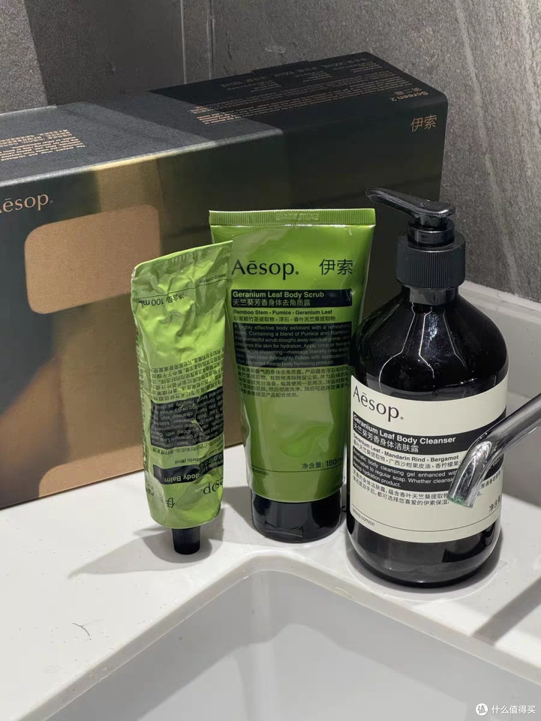 三八节送礼秘籍:用爱与巧思点亮专属节日