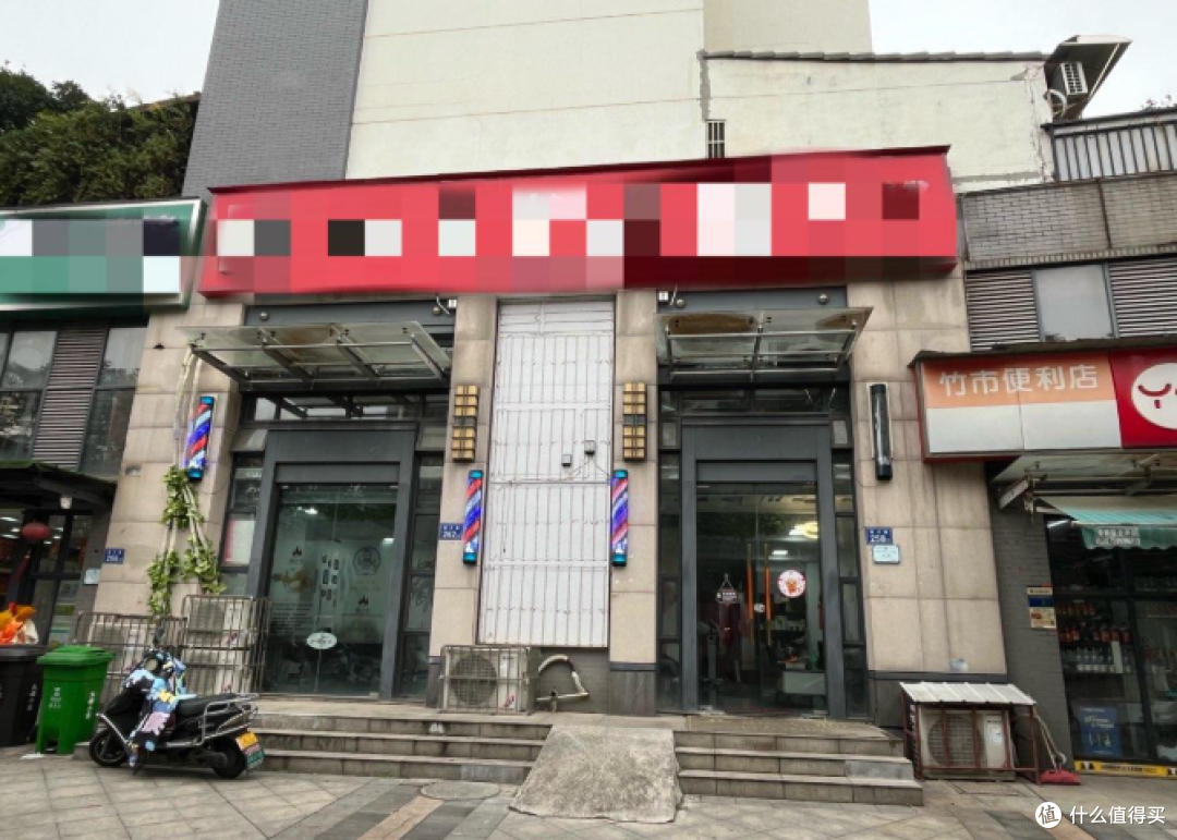 理发店陷入生存危机！理发店没被电商冲垮，却被自己逼死！