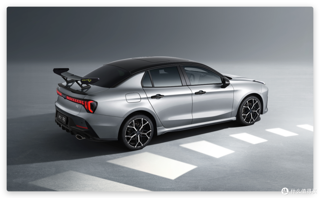 2.0T,领克03大尾翼版只卖15.98万元!最大功率272马力