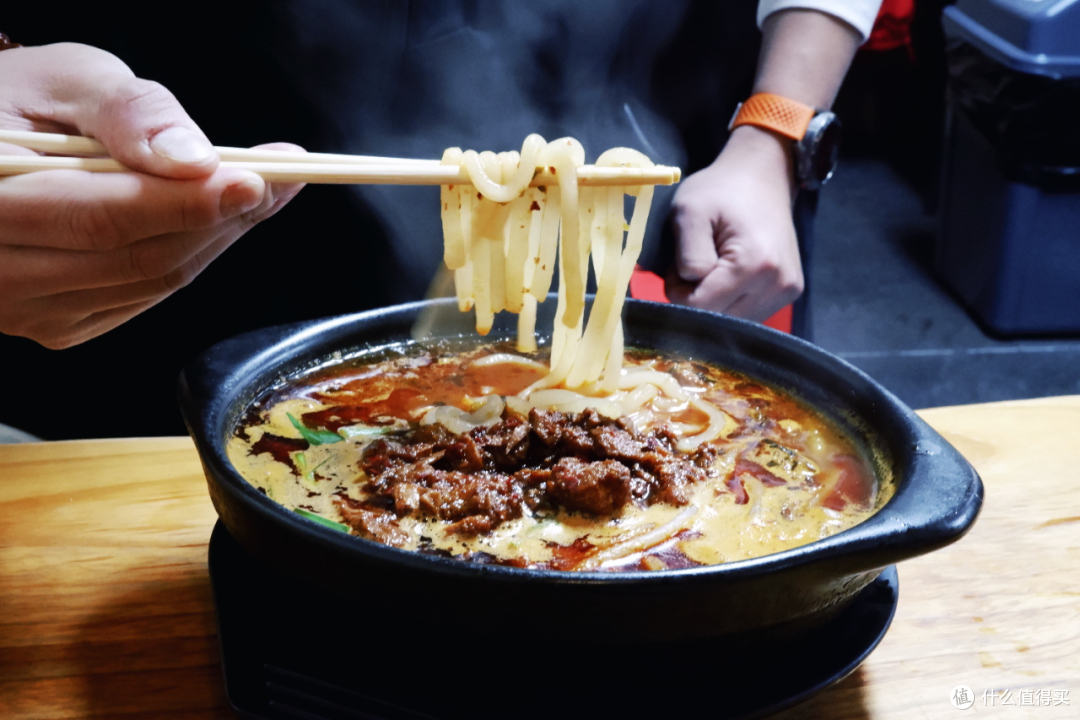 吃完早饭想退休，吃完午饭想躺平！这座小城真让人舍不得离开！