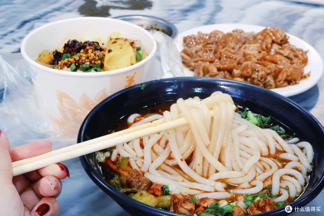 吃完早饭想退休，吃完午饭想躺平！这座小城真让人舍不得离开！