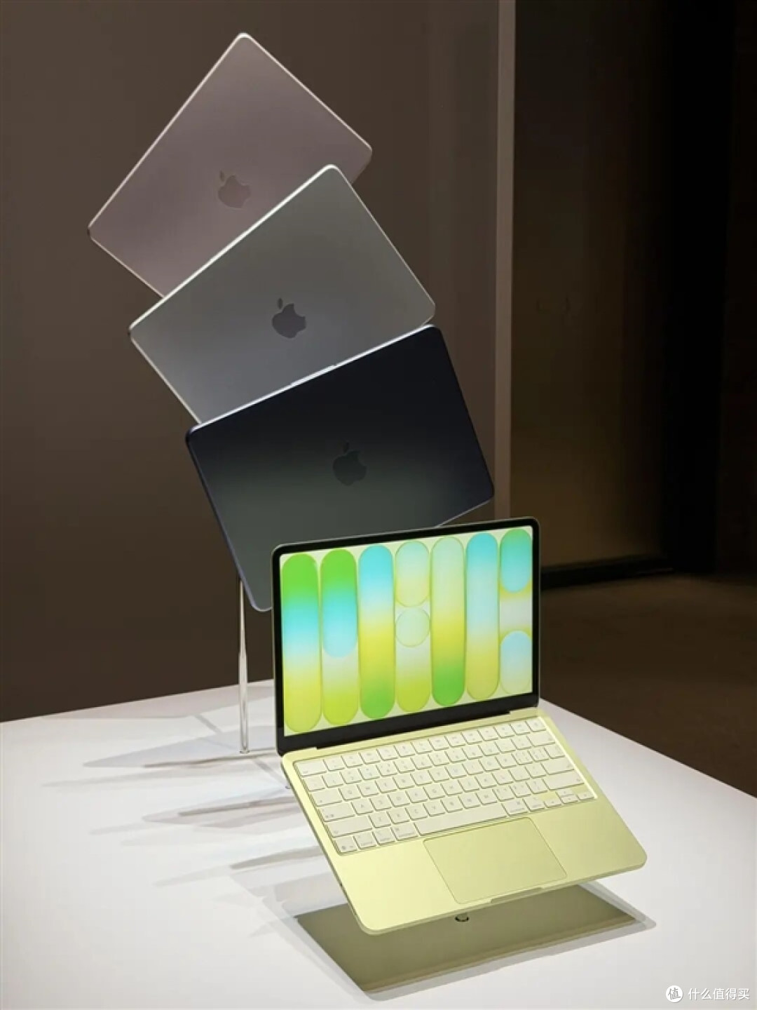 颠覆认知!苹果史上最便宜MacBook,到底藏着多少坑?适合哪类人