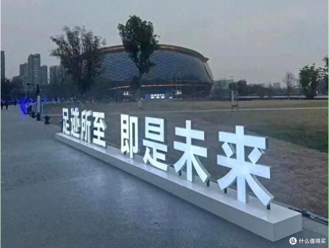 别买国产车了!丰田“电动凯美瑞”11.99万起,续航616km?