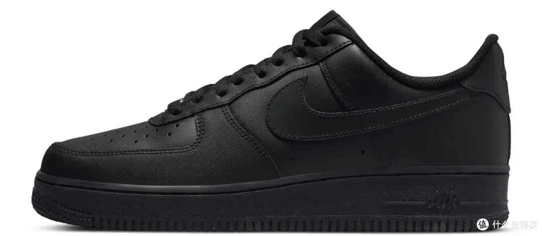 Nike Air Force 1 “全黑”