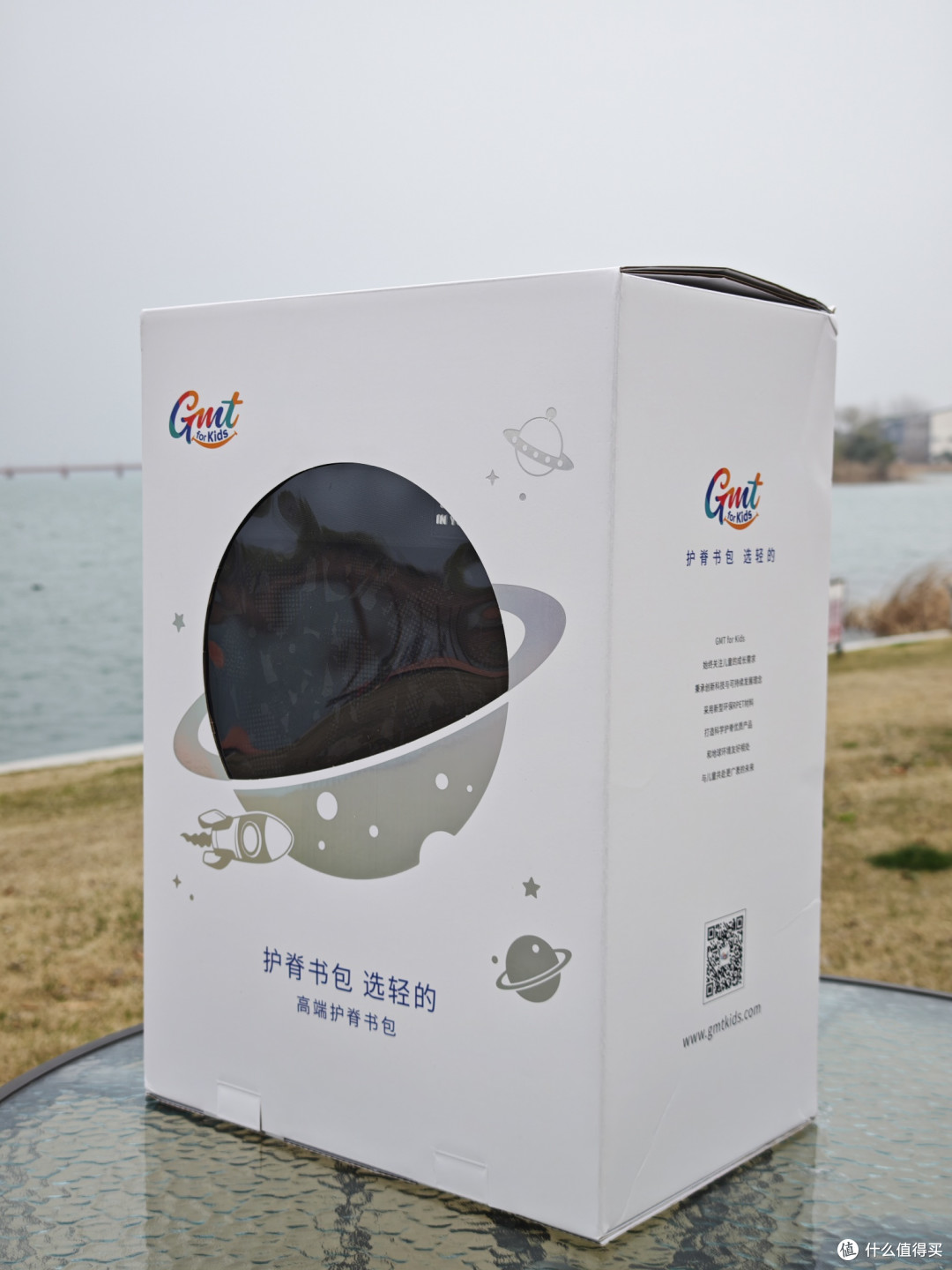 开学季序章开启,护脊轻便之选,高颜值书包邂逅校园美好时光。