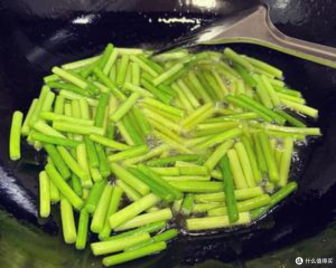 不会做蒜苔炒肉丝的看过来