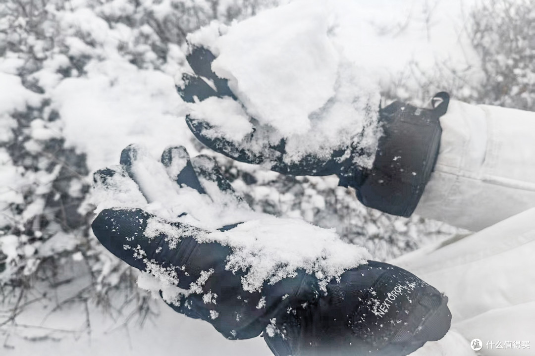 冬季战友,稳控严寒:纳丽德雪卫冬季战术勤务手套