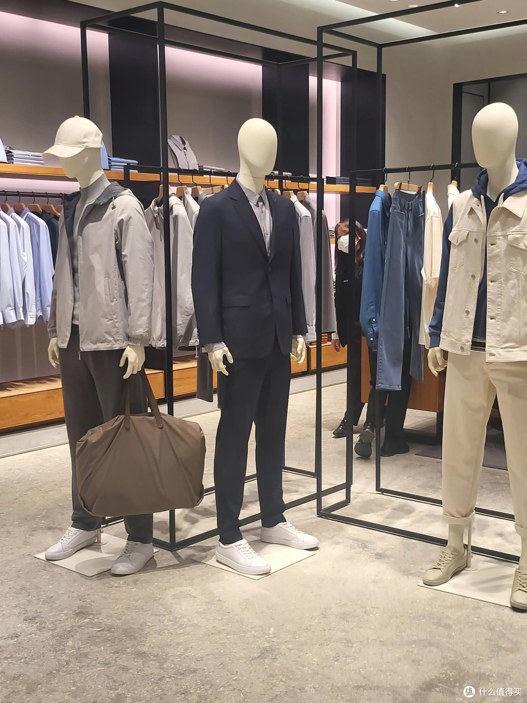 体制内中年男人,衣服买精不买杂,这5个国产男装品牌不输爱马仕