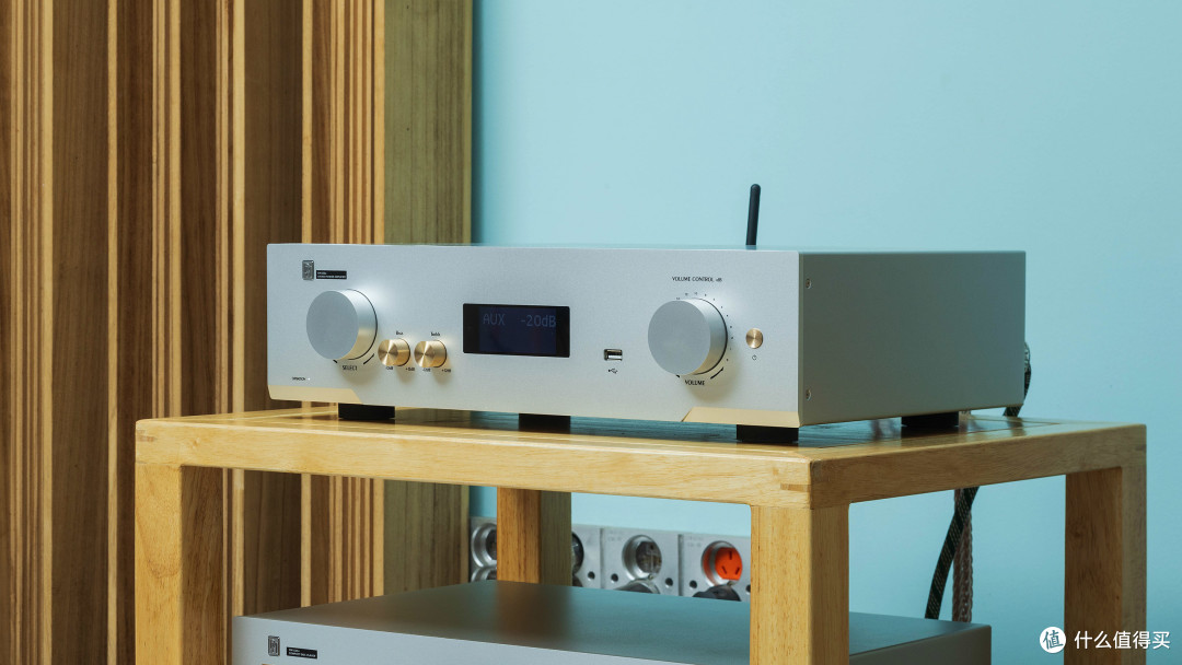 音质出色可玩性高 DH DM-550u+PA550u CD功放套装评测