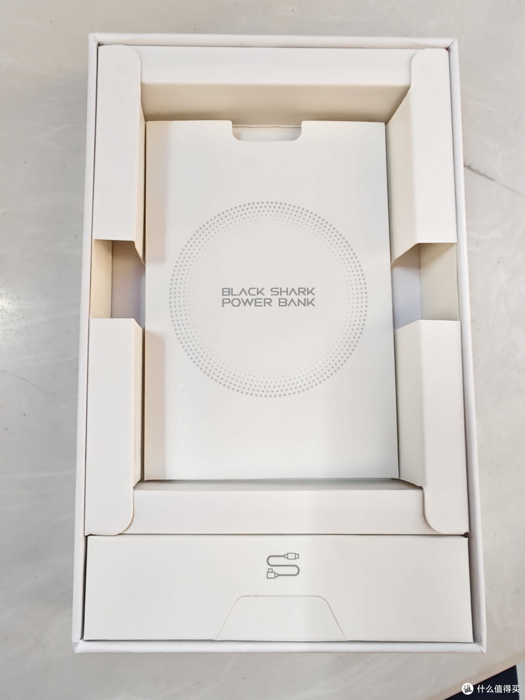 黑鲨刀锋3磁吸充电宝(10000mAh 纱雾蓝)开箱使用评测