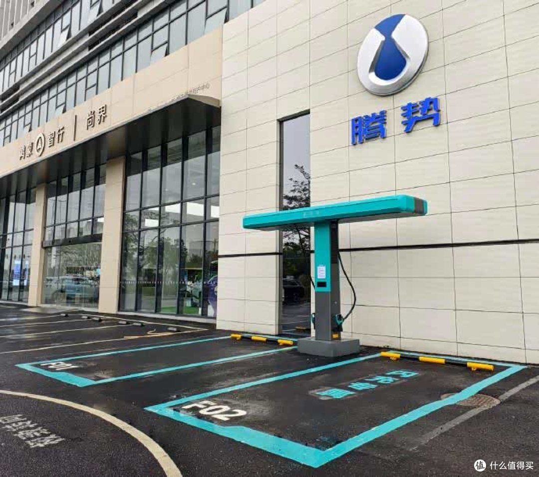 固态电池还没出,9分钟闪充就要把换电技术“打趴下”了?
