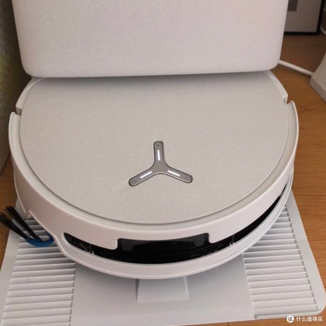 科沃斯机器人解放家务负担